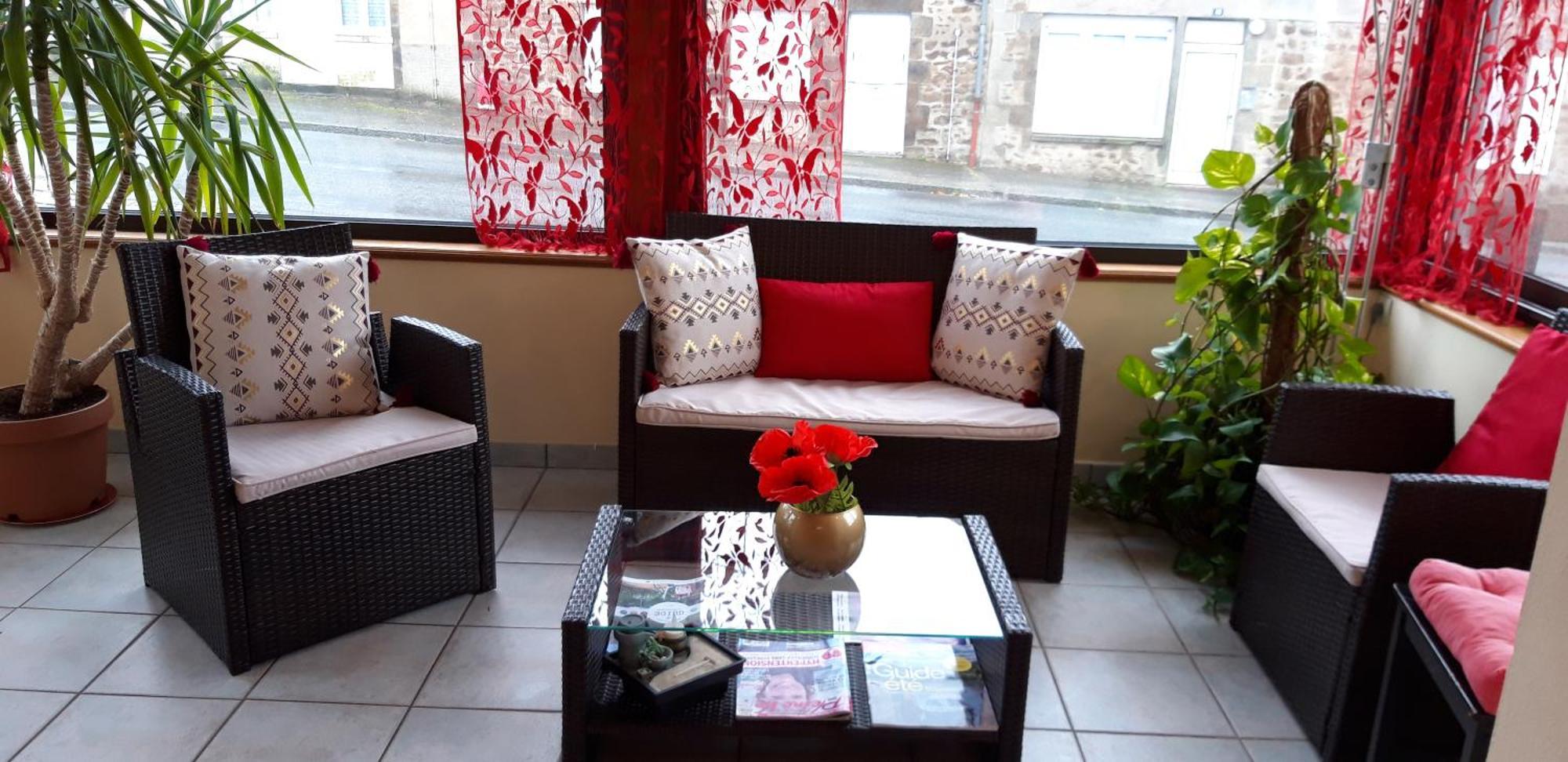 Le Gue De Genes Hotel Ambrieres Les Vallees Buitenkant foto